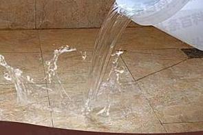 娄烦漏水维修 免砸砖防水材料该如何施工